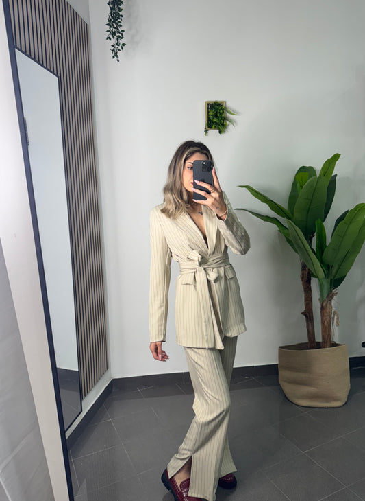 Tailleur Ruby beige